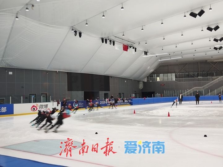 冰雪热力涌动泉城——市政协“拓展提升我市冰雪经济”月度商量第一次现场调研侧记